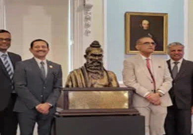 బ్రిటన్‌లో మహర్షి సుశ్రుతుడి విగ్రహం ఆవిష్కరణ