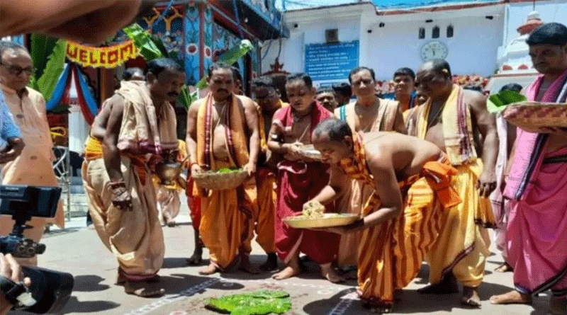 పంటను ఇచ్చిన ఈశ్వరుడికి కృతజ్ఞతలు తెలిపే రైతు పండగ ’’నువాఖై‘‘